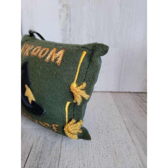 Plush mini broom service which home decor hanging Halloween unique - Picture 4 of 6